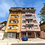 Citycenter Cekalusa Two Bedroom With Garden * Sarajevo