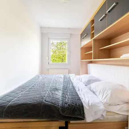Citycenter Cekalusa Two Bedroom With Garden * Sarajevo