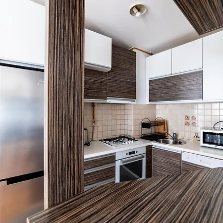Citycenter Cekalusa Two Bedroom With Garden *